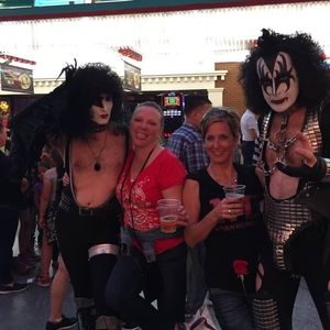 Meet your Posher, Shelly